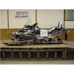 2005 Polaris Trail Touring E start & Rev