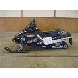 2005 Ski Doo GSX E. start & Rev