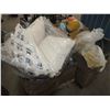 Image 1 : 5 Boxes Of Assorted Throw Pillows