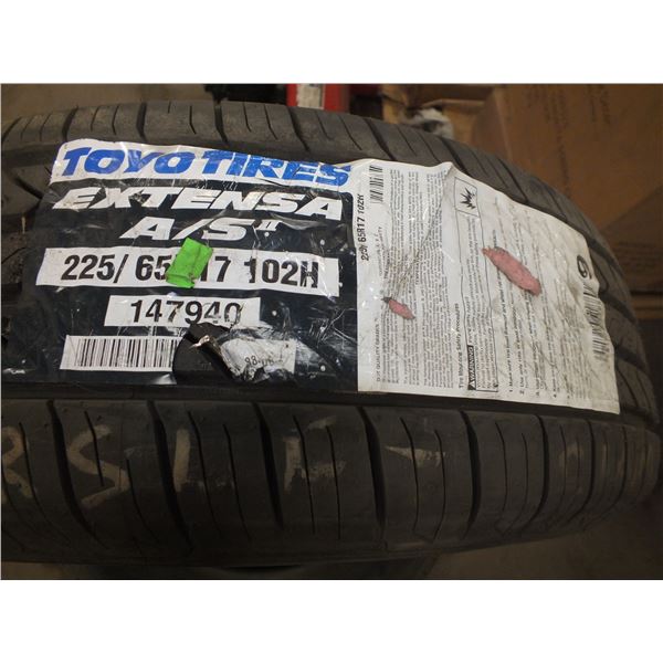 2 Toyo Tires
