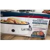 Image 4 : Rival 18 qt roaster oven with removeable insert plus 3 container buffet insert