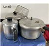 Image 1 : Wearever Aluminum large pot, coffee pot (without insert) 1 Presto pressure cooker with metal deep fr