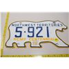 Image 1 : 1973 NWT Bear License plate RCMP