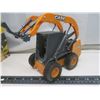 Image 3 : 1/16 scale CNH Case SV280 skidsteer loader model - plastic, battery operated sounds