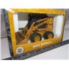 Image 2 : 1/16 scale ERTL Case 90XT skidsteer loader metal diecast model in original box (1999)