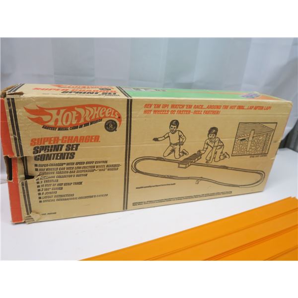 1968 Mattel Hot Wheels Super-Charger Sprint set in original box
