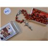 Image 1 : Wood Bead Rosary in Box