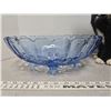 Image 1 : Blue glass bowl