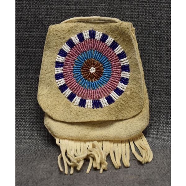 PLAINS INDIAN BEADED POUCH