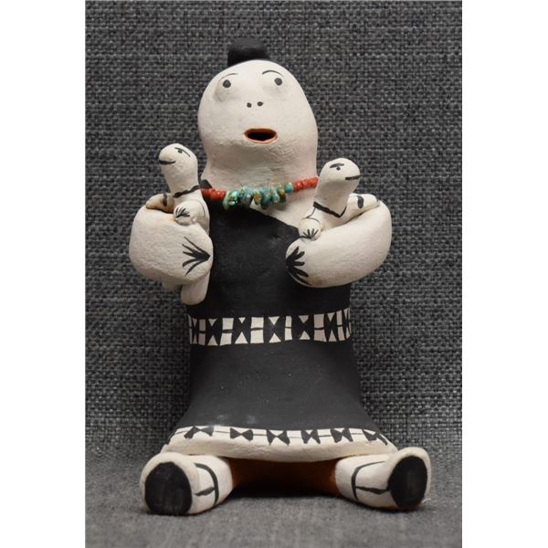 COCHITI INDIAN POTTERY STORY (MARIE LAWEKA)