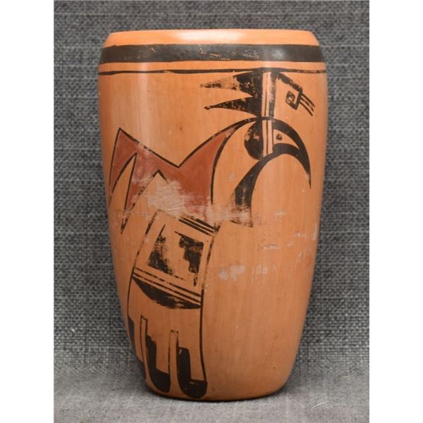 HOPI INDIAN POTTERY VASE ( GARNET PAVATEA)
