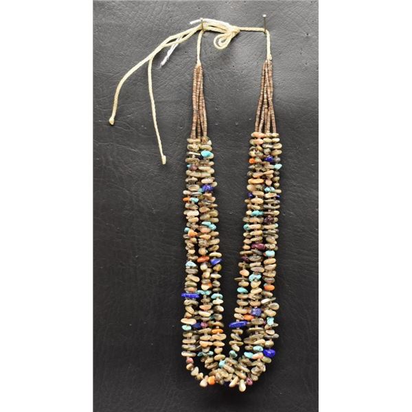 SANTO DOMINGO INDIAN NECKLACE ( IRENE LAVATO)