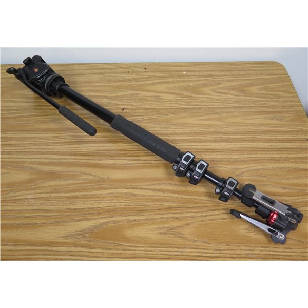 Manfrotto MVM500A Monopod w/ 561BHDV Head