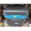 Image 1 : Igloo Rolling Cooler / Seat - Customer Return