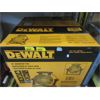 Image 1 : DeWalt 16" Benchtop Fan 