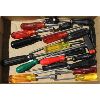 Image 1 : 21 ASSORTED SCREWDRIVERS/NUT DRIVERS