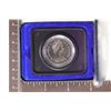 Image 2 : 1974 CANADA UNC DOLLAR IN BLUE FLIP CASE.