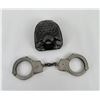 Image 2 : Peerless Handcuffs And Leather Pouch