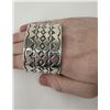 Image 4 : Large Navajo Sterling Silver Stamped Cuff Bracelet