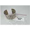 Image 5 : Large Navajo Sterling Silver Stamped Cuff Bracelet