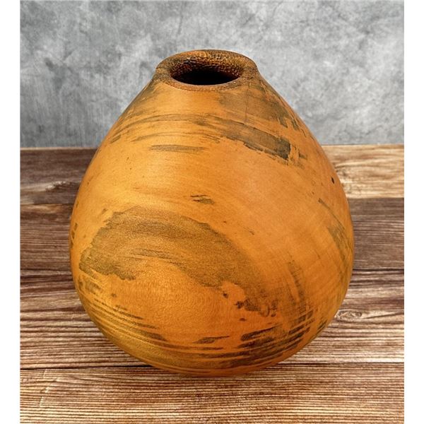 Michael Lee Hawaii Carved Norfolk Pine Wood Vase