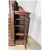 Image 5 : Stunning Victorian Eastlake Walnut Bookcase
