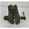 Image 7 : Antique Cast Iron Cole Tool Blacksmith Vise