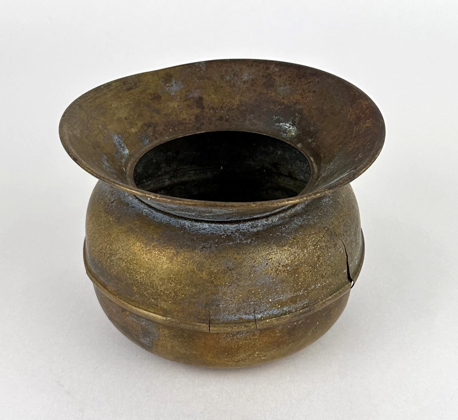 Antique Butte Montana Saloon Brass Spittoon
