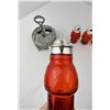 Image 4 : Red Etched Glass Cruet Condiment Set