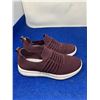 Image 1 : Women's Shoe (Size 9)