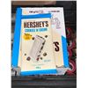 Image 1 : Hershey's Cookies & Cream Candy Bars 12x108g