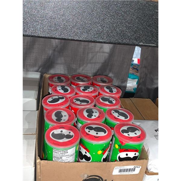 Pringles Sour Cream & Onion Potato Chips 15x156g