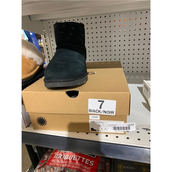 Ugg Ladies Size 7 Boots