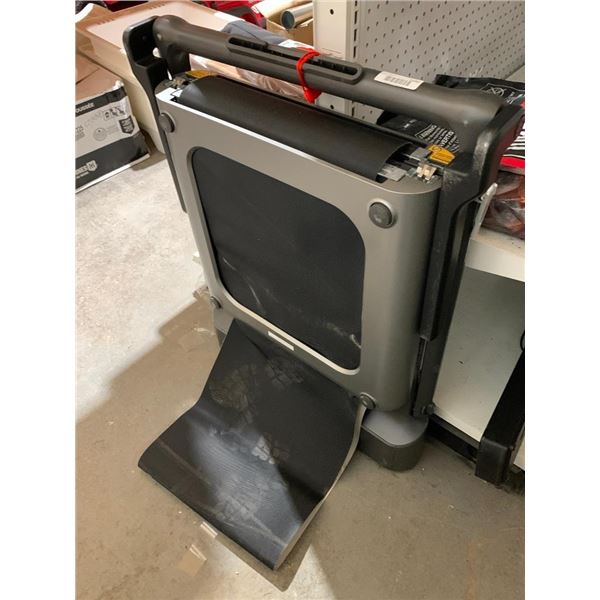 Dynamax folding running pad / treadmill