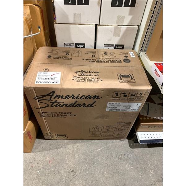 AMERICAN STANDARD Complete Elongated toilet.