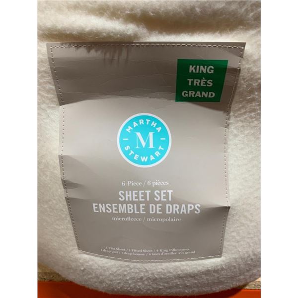 Martha Stewart KIng size 6 piece set.