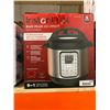 Image 1 : Instant pot duo plus gourmet multi-cooker.