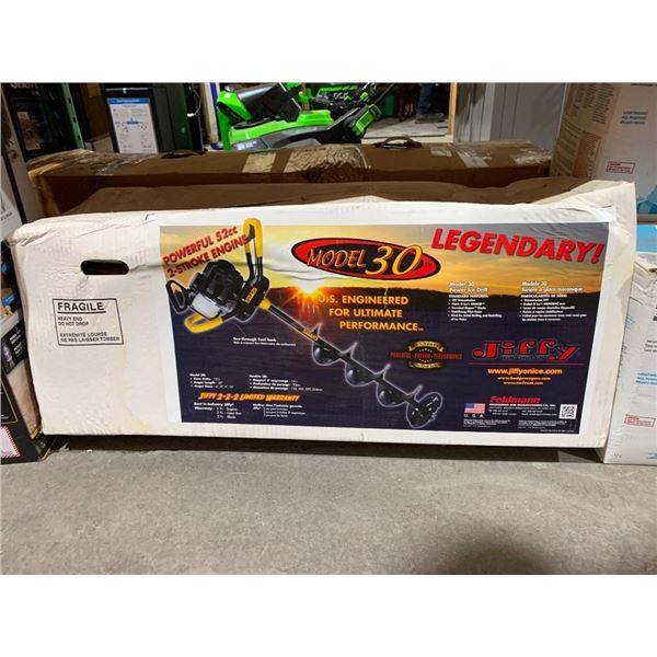 Legendary! 52cc 2- Stroke Engine Power Ice Drill