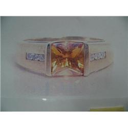 Citrine and Diamond Lady's Ring 14 K yellow gold- Citrine is square, faceted, approx. 1.25 carats, t