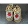 Image 1 : ca. 1900 Child's Yukon River beaded moccasins