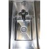 Image 2 : COMMERCIAL STAINLESS STEEL HANDWASH SINK