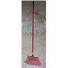Image 1 : POLE BROOM, USED