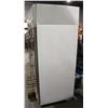 Image 5 : 3 DOOR FREEZER, GLASS FRONT, REMOTE COMPRESSOR