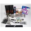 Image 1 : LOT OF KITCHEN TOOLS