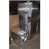 Image 1 : NEW STAINLESS HOOD AND FAN (6' X 3')