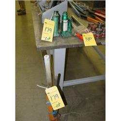 LOT - ASSORTED HYDRAULIC JACKS