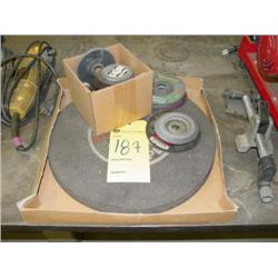 LOT -SANDING DISKS
