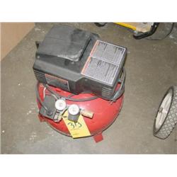 PORTER CABLE 5GAL 1HP AIR COMPRESSOR