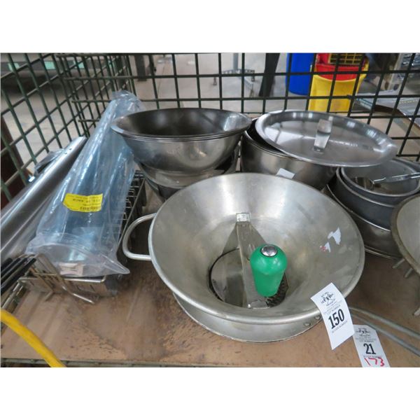 Strainers, Mixing Bowls, Alum. Trays, Tortilla Fry Basket