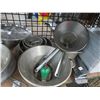 Image 2 : Strainers, Mixing Bowls, Alum. Trays, Tortilla Fry Basket
